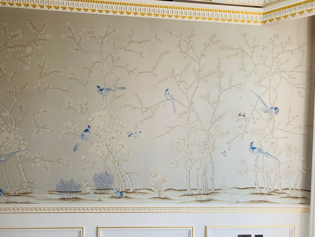 de Gournay Earlham, Royal Suite, Claridges, London, chinoiserie, hand painted wall covering, dining room